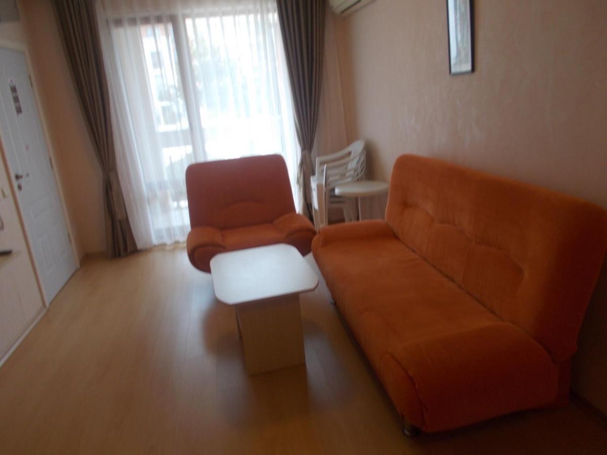 Private Apartment 49 In Prestige Fort Beach Hotel Sveti Vlas Exterior foto