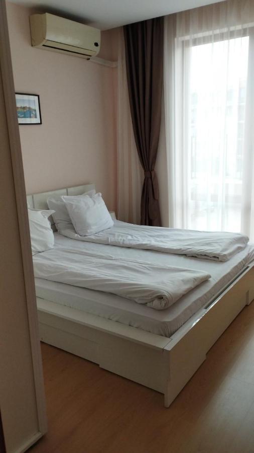 Private Apartment 49 In Prestige Fort Beach Hotel Sveti Vlas Exterior foto
