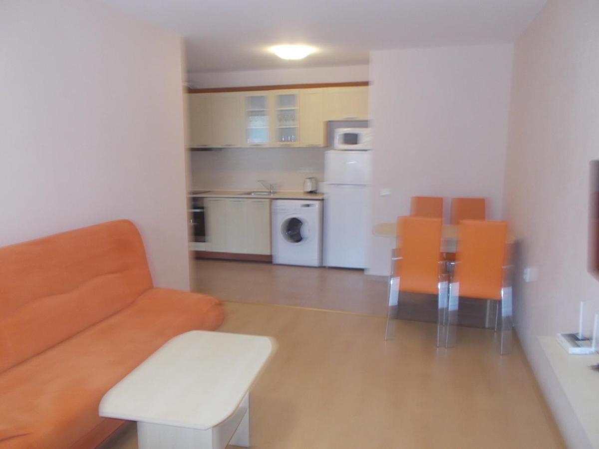 Private Apartment 49 In Prestige Fort Beach Hotel Sveti Vlas Exterior foto